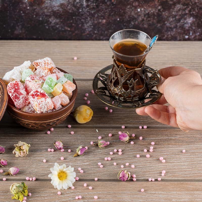 כוס תה באירוע חינה